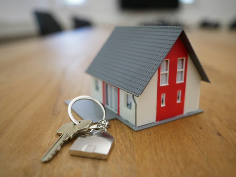 Social Media for Real Estate Agents: Building a Property Pipeline in 2026